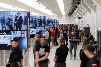 В Екатеринбурге открылся самый большой крытый тир в мире В Екатеринбурге открылся самый большой крытый тир в мире