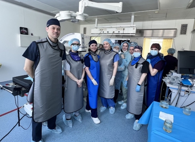 На Среднем Урале врачи за час вернули пациенту возможность есть твердую пищу На Среднем Урале врачи за час вернули пациенту возможность есть твердую пищу